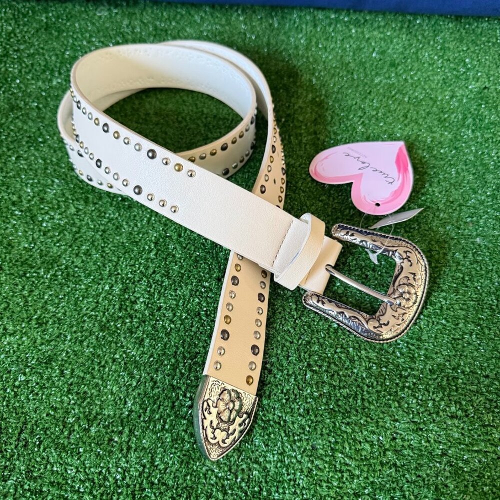 True Love White Studded Western Faux Leather Belt Silver-toned Buckle Size L NEW